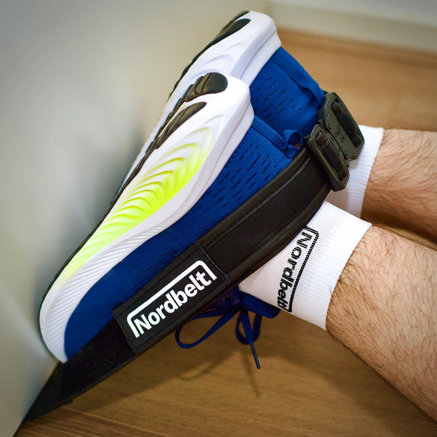 Nordic Hamstring Curl zu Hause: sicheres Setup mit Tür, Bank oder festem Ankerpunkt